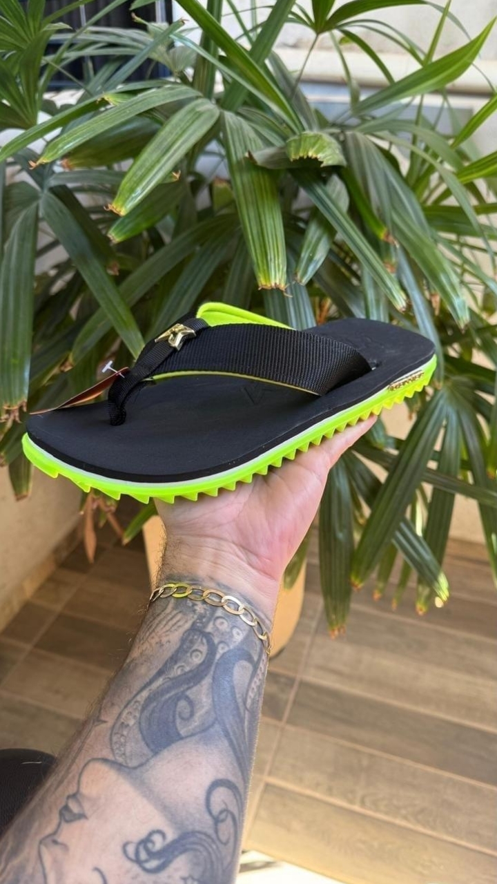 Sandália Kenner Masculino Tratorado Antiderrapante Confortável Preto Verde Casual - Imagem 2