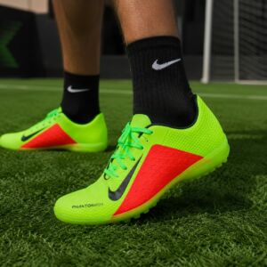 Chuteira Society Nike Phantom Vision Verde Neon TF Adulto – Solado de Borracha para Grama Sintética