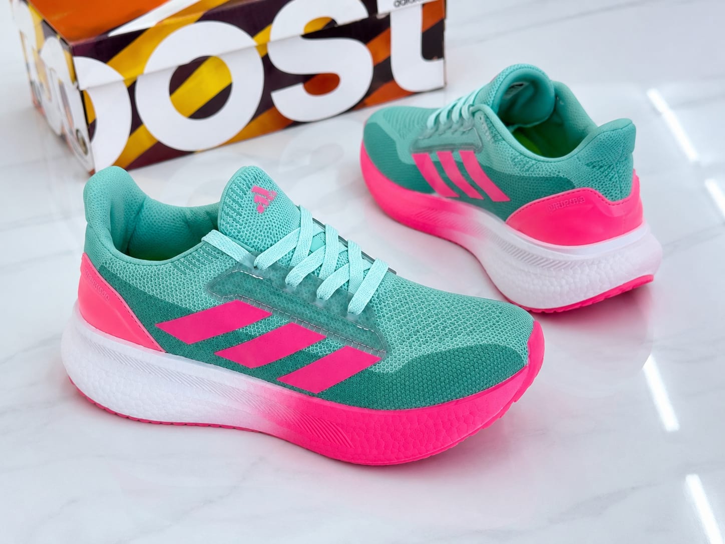 Tênis Feminino Verde Água e Rosa com Amortecimento | Caminhada, Academia e Dia a Dia - Imagem 2
