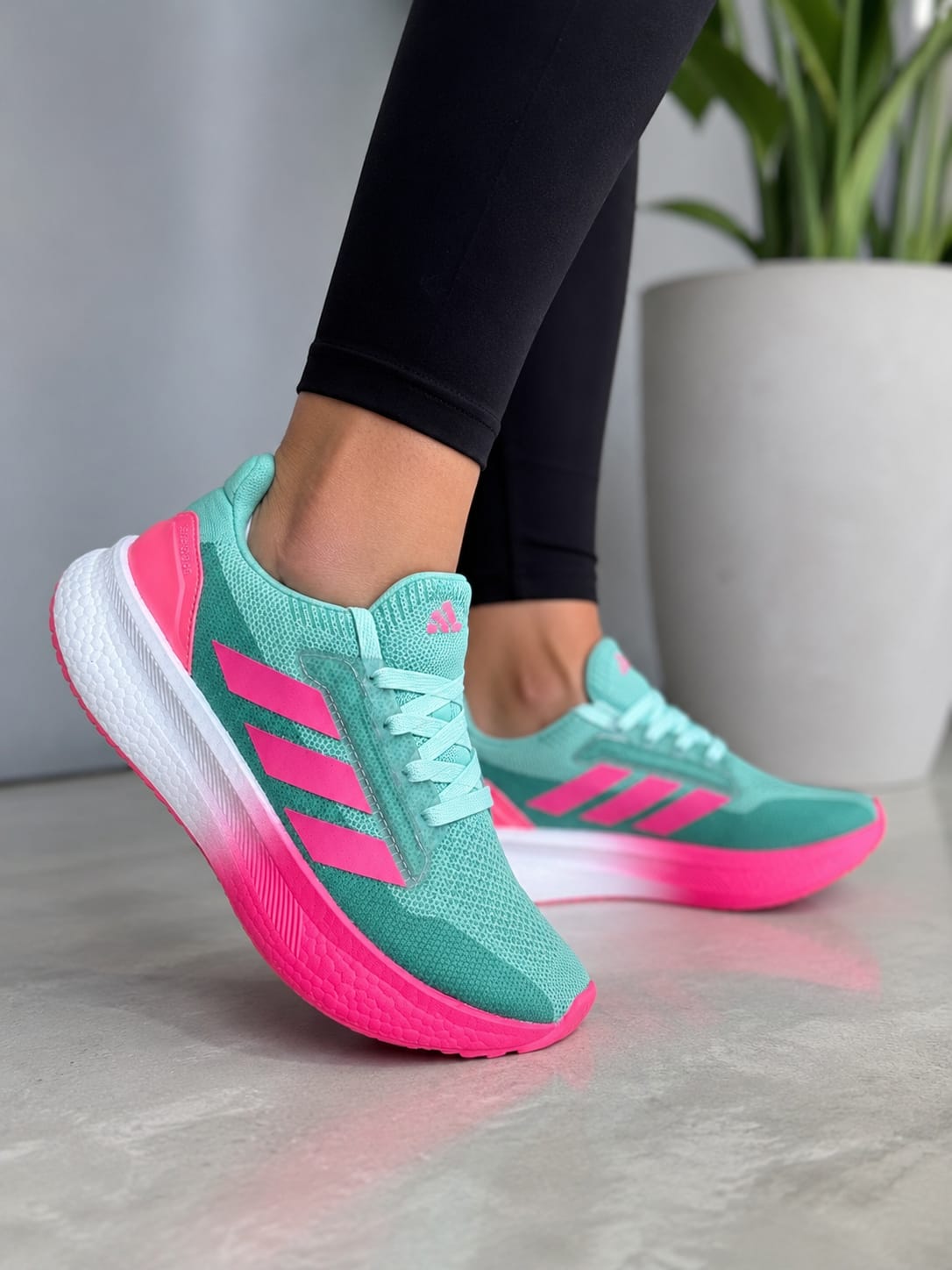 Tênis Feminino Verde Água e Rosa com Amortecimento | Caminhada, Academia e Dia a Dia