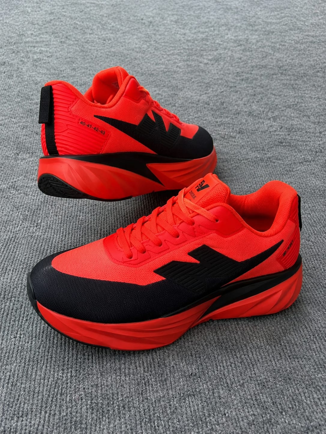 Tênis Esportivo Masculino para Caminhada e Corrida Leve Solado Anatômico Vermelho e Preto Confortável - Imagem 3