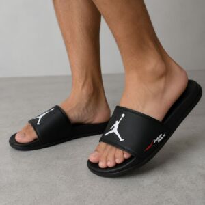 Sandália Slide Preta Unissex Confortável com Tira Anatômica – Chinelo Casual para Dia a Dia